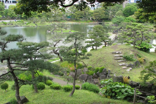 Kyu Shiba Rikyu Garden 03