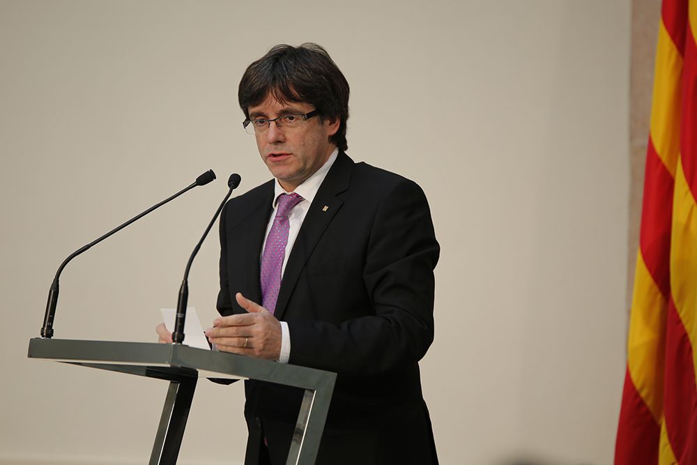 Homenatge unànime del Parlament a Muriel Casals