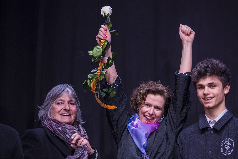 Emotivo tributo de Òmnium a la "sonrisa de la revuelta"