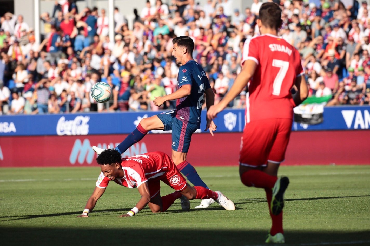 El Girona torna a decebre lluny de Montilivi (1-0)
