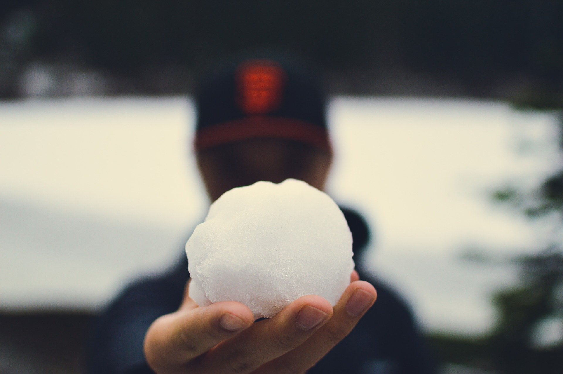 Portadas que no aflojan con la bola de nieve de los CDR