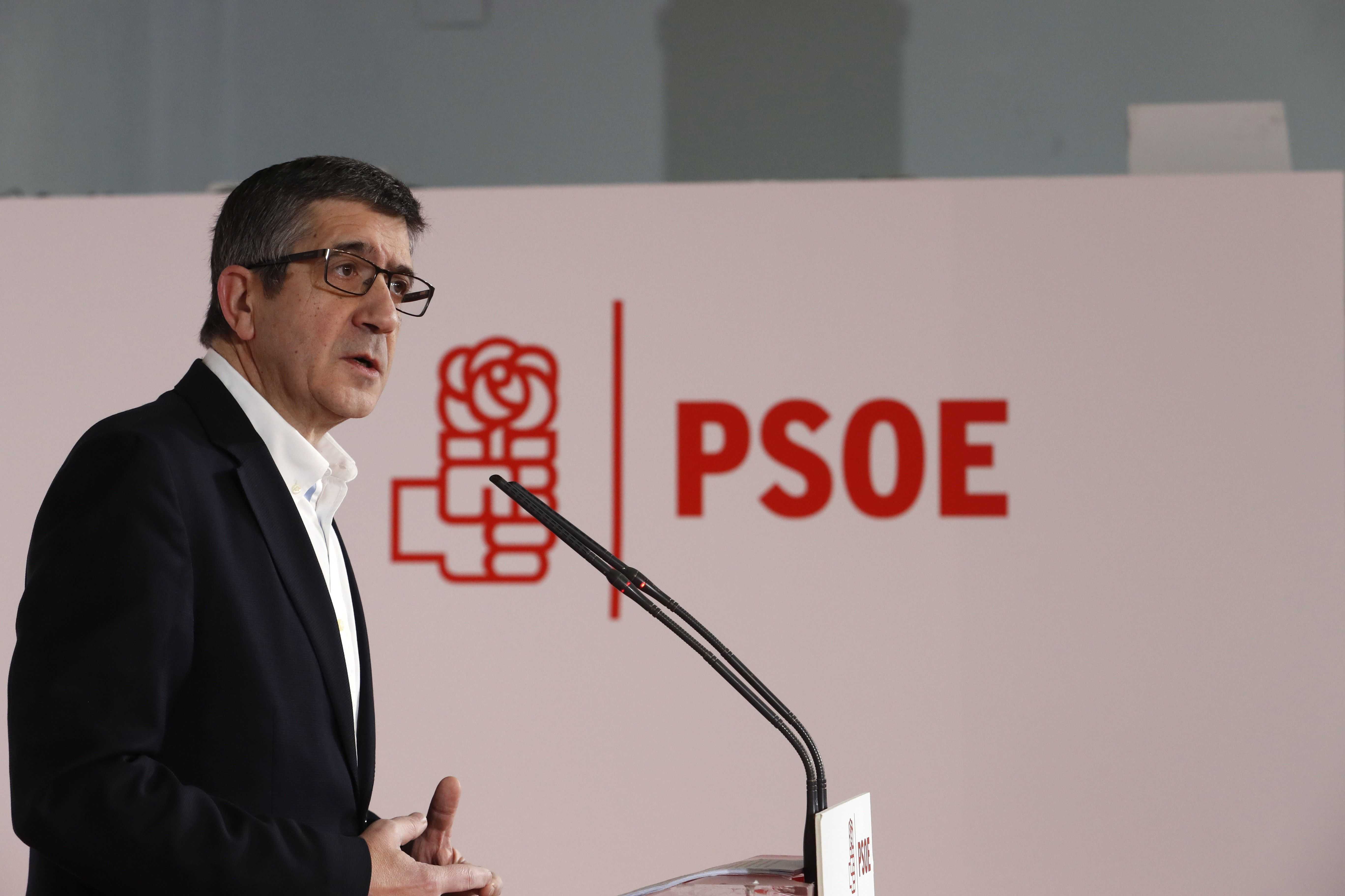 Patxi López promete un PSOE que "se diferencie de la derecha"