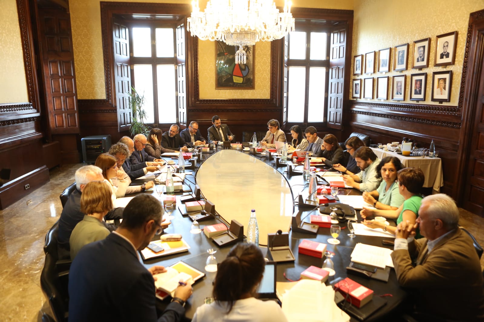 EL NACIONAL Rebrota del Parlamento Sira Esclasans