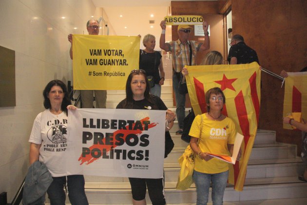 manifestació CDR Tarragona Delegació govern espanyol ACN