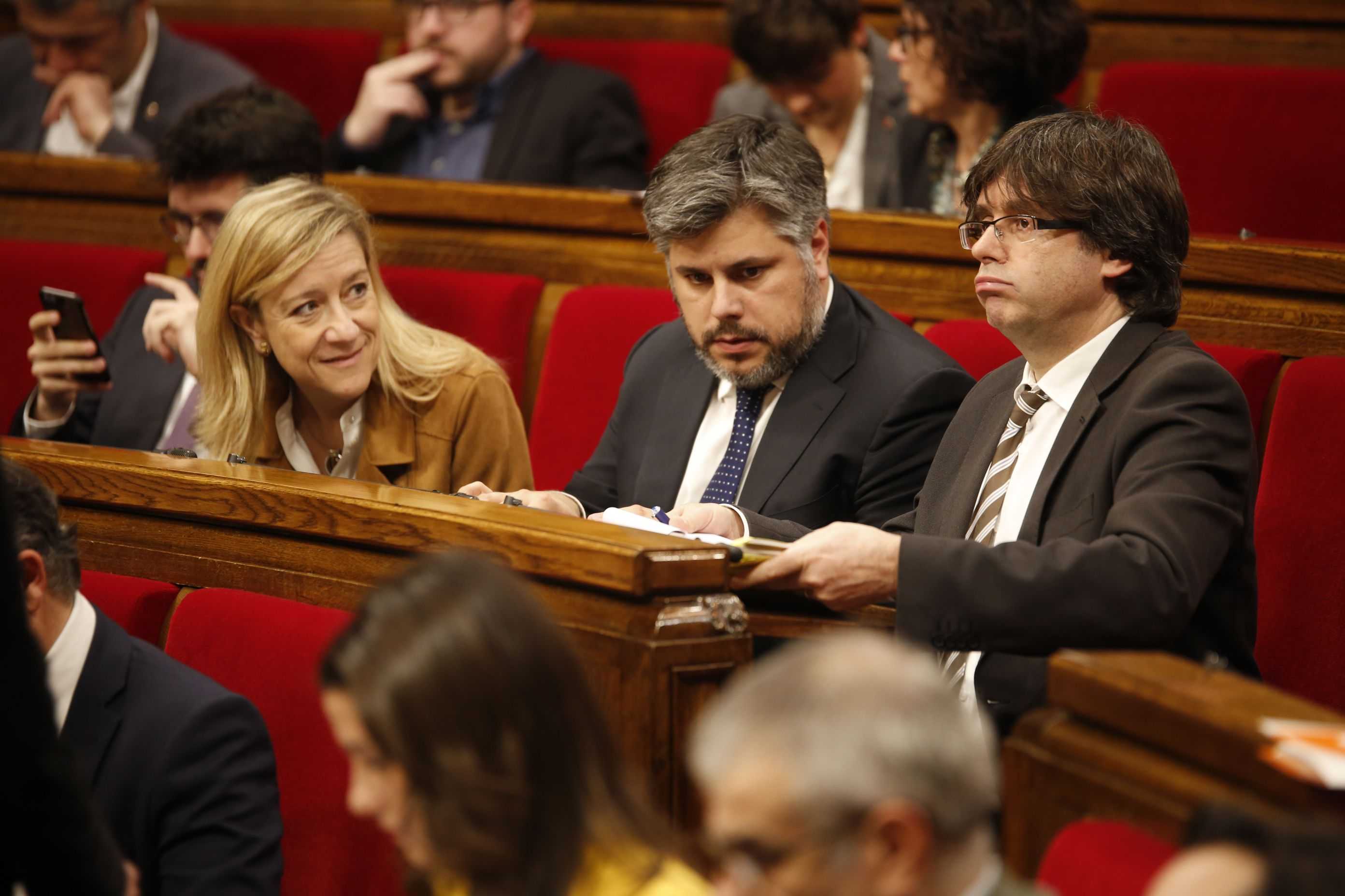 Alcaldes de CDC demanen a Puigdemont que lideri el nou partit