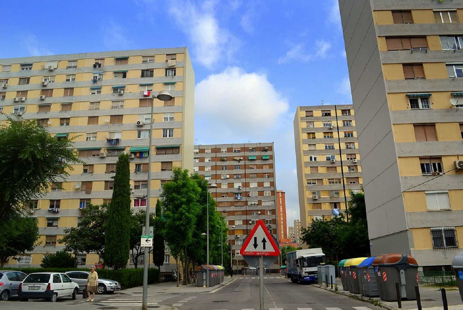 L'Hospitalet gasta més en instal·lacions esportives que en educació, habitatge i medi ambient