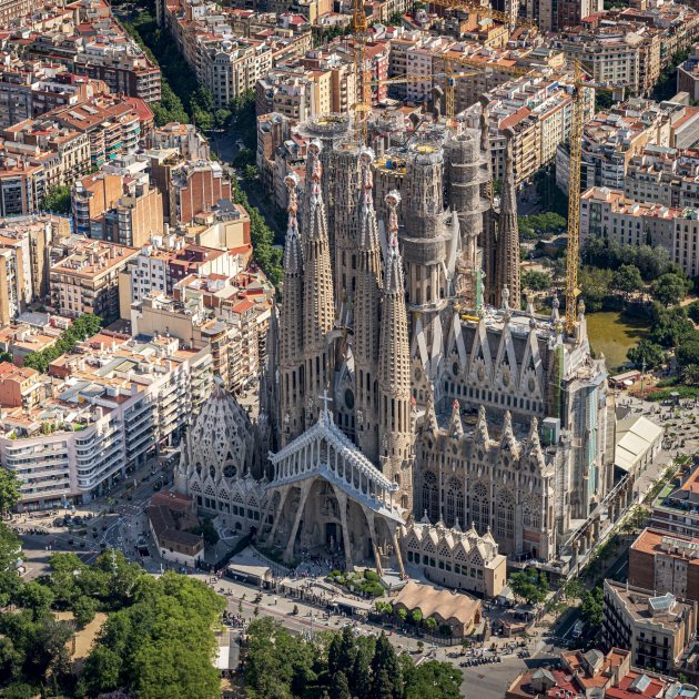 SAGRADA FAMILIA FOTO AERIA - GENERALITAT