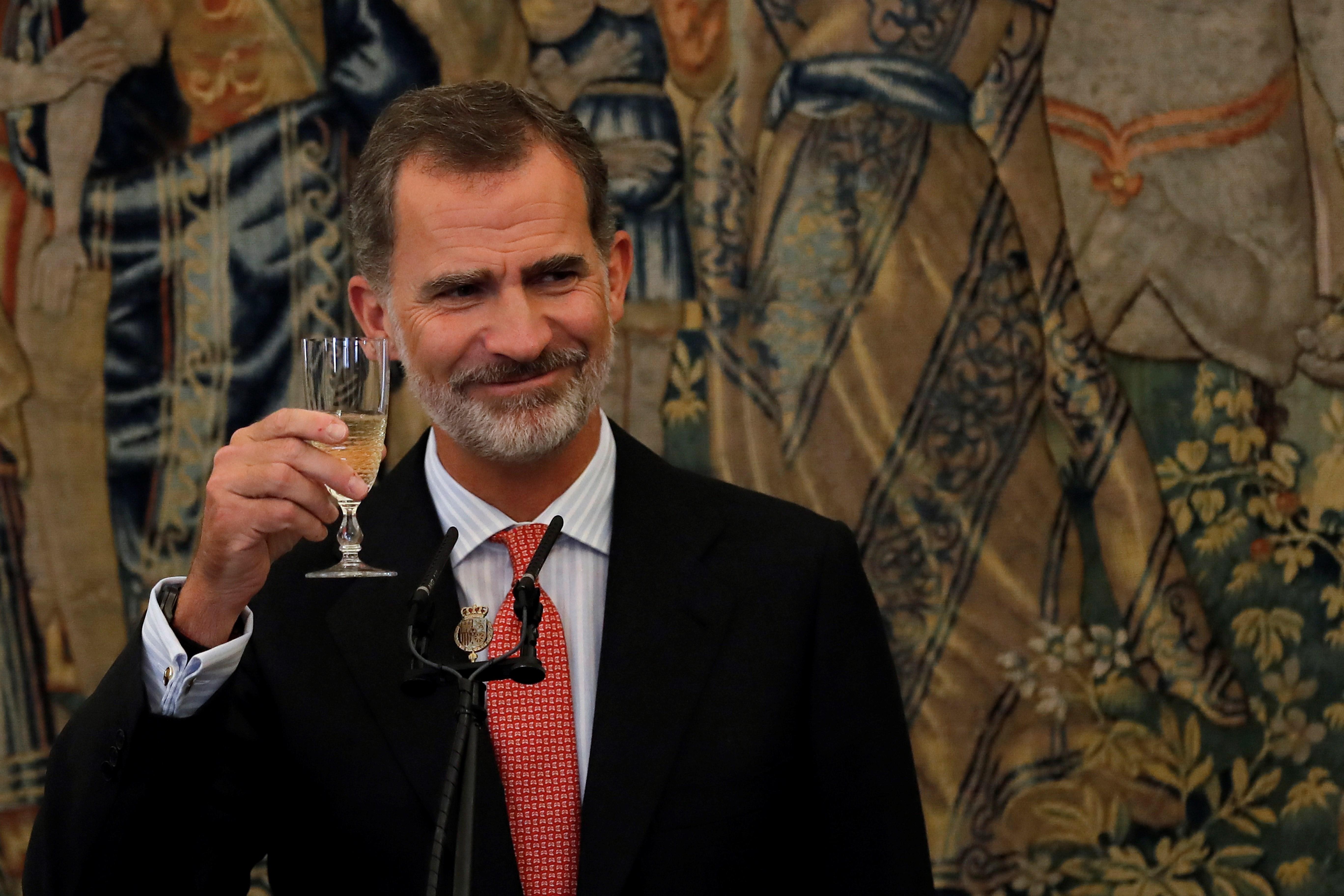 ¿Crees que el Parlament de Catalunya tiene que poder investigar al rey Felipe VI?