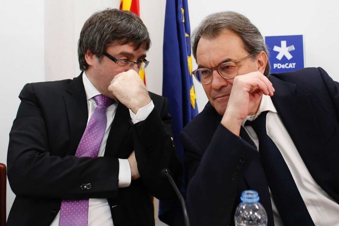 Mas: "L'únic que s'ha autodescartat és Puigdemont, jo no"