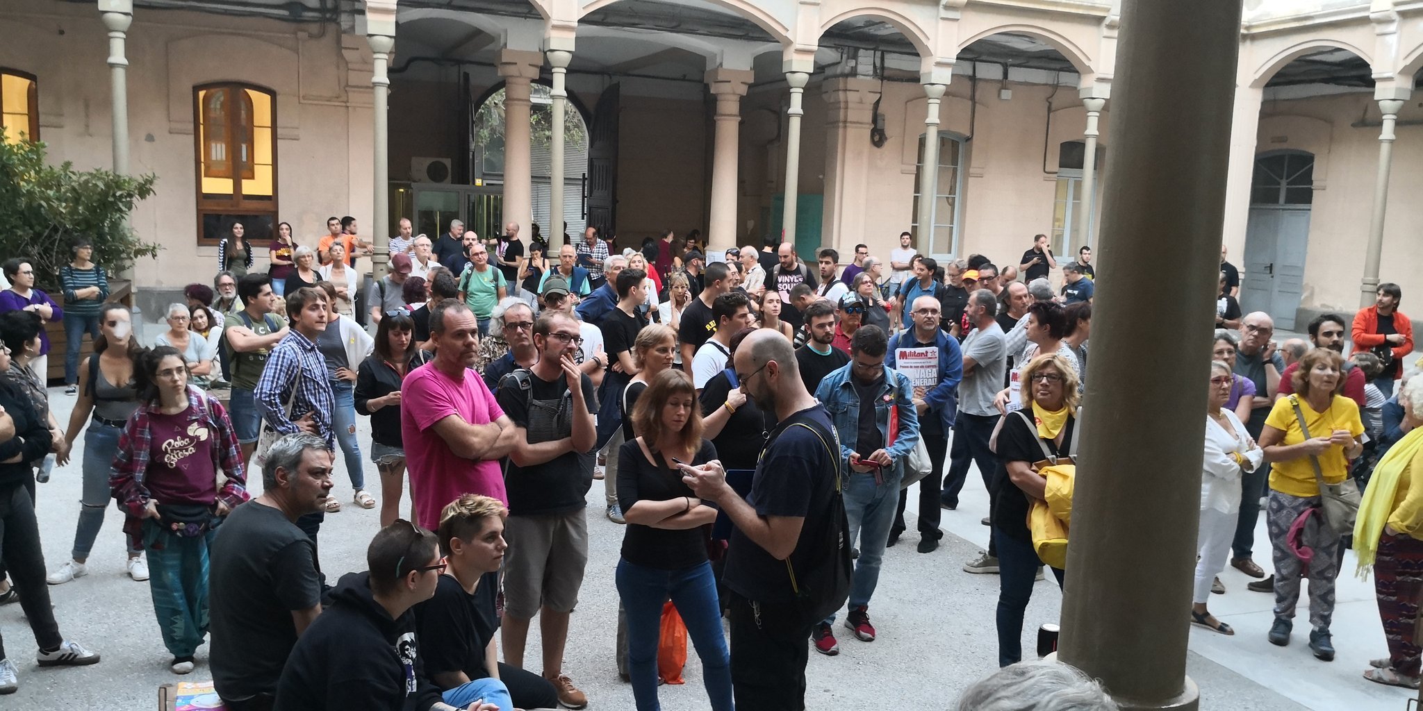 La plataforma 3-O recorda l'aturada de país de fa dos anys