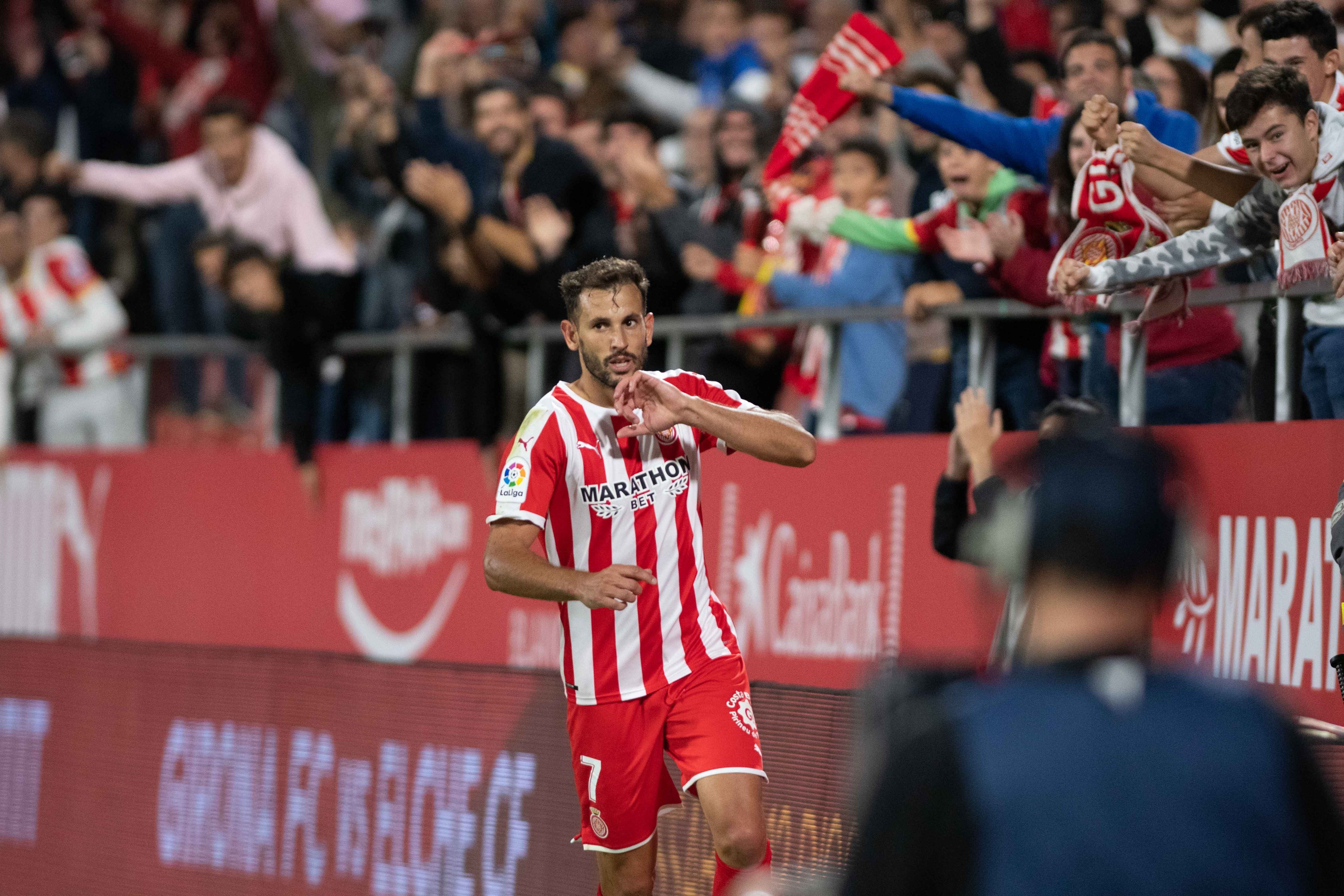 El Girona tremola: Stuani, en el punt de mira de l'Espanyol