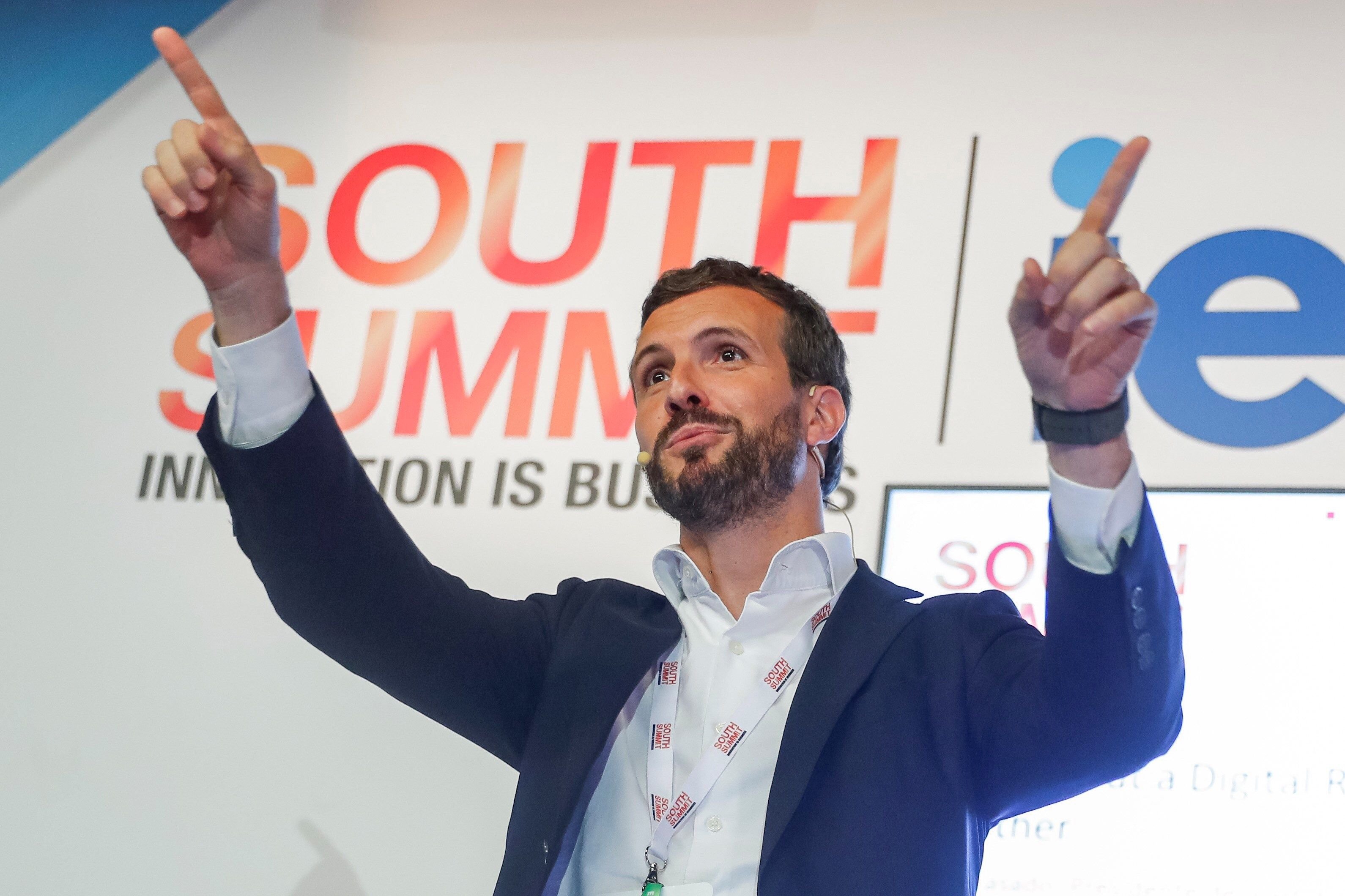 Pablo Casado pide el voto por SMS a 1,2 millones de ciudadanos