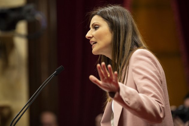 Mocio de Censura Parlament Lorena Rodlan -Sergi Alcàzar Mocio de Censura Parlament Lorena Rodlan -Sergi Alcàzar