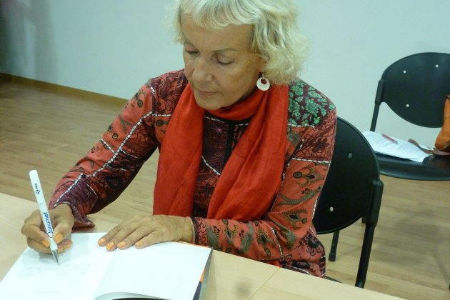 Monika Zgustova Serra CM Viquipèdia