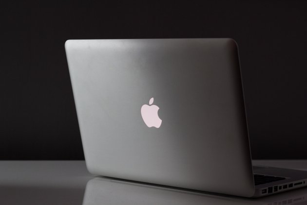 MacBook Pro MacBook Pro