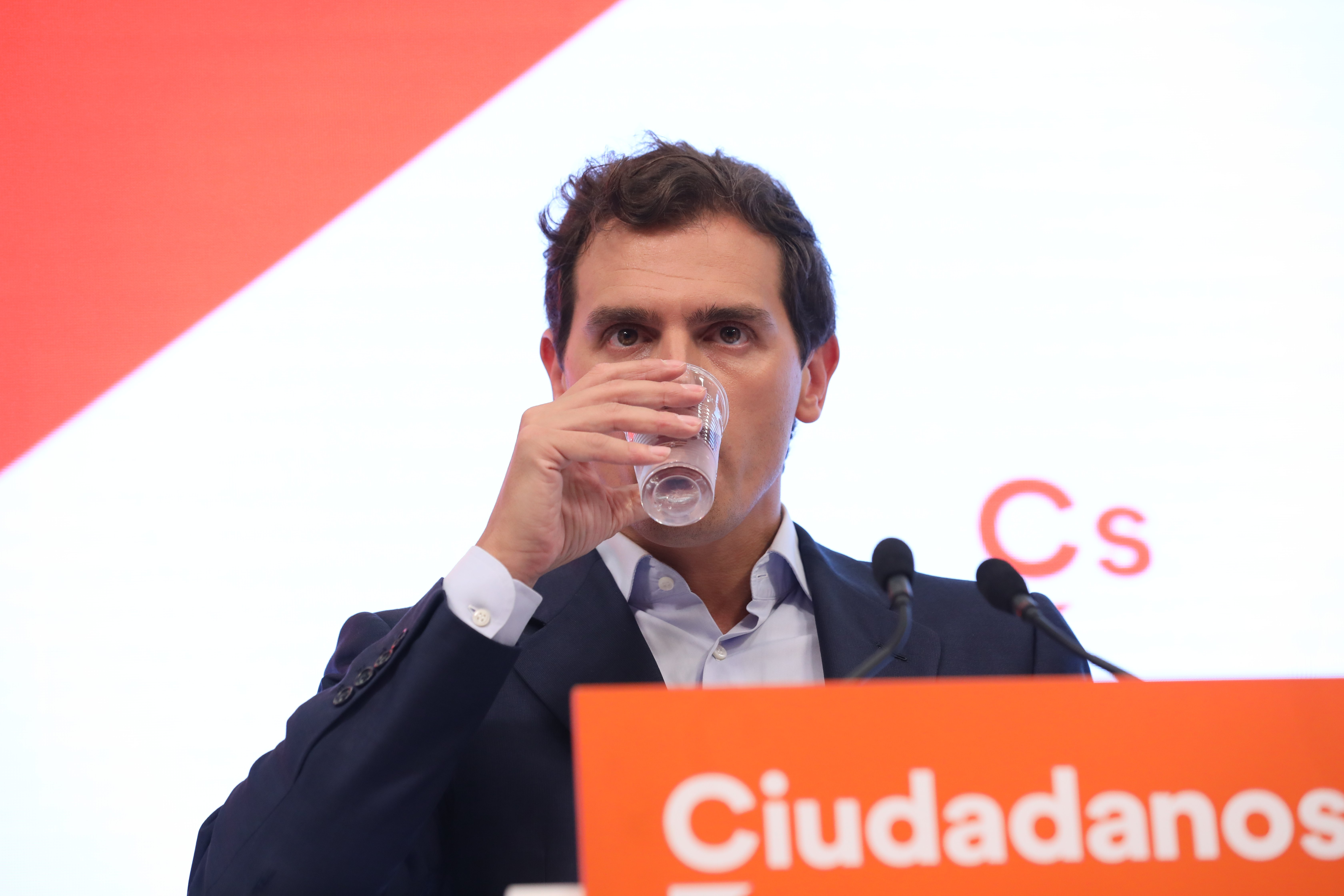 Sorpasso de Vox a Ciudadanos, según una encuesta