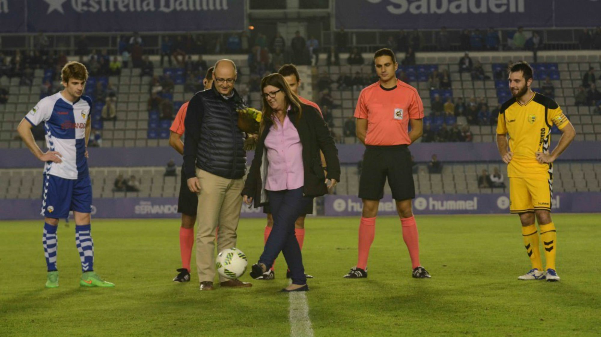 UE Llagostera-CE Sabadell: un partit de futbol amb dues aficions agermanades de per vida