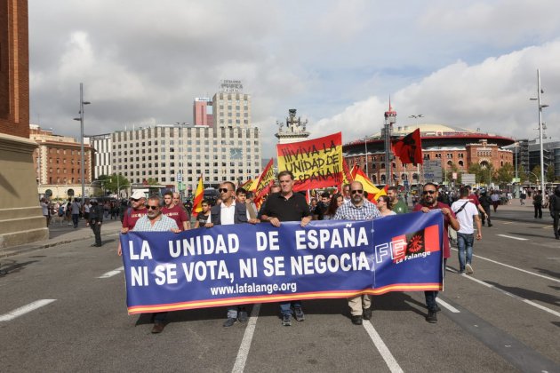 EN Manifestación ultra Barcelona 1-O Sira Esclasans