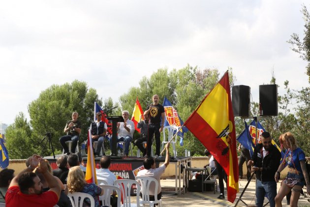 EN Parlamentos Montjuïc 12-O Sira Esclasans 