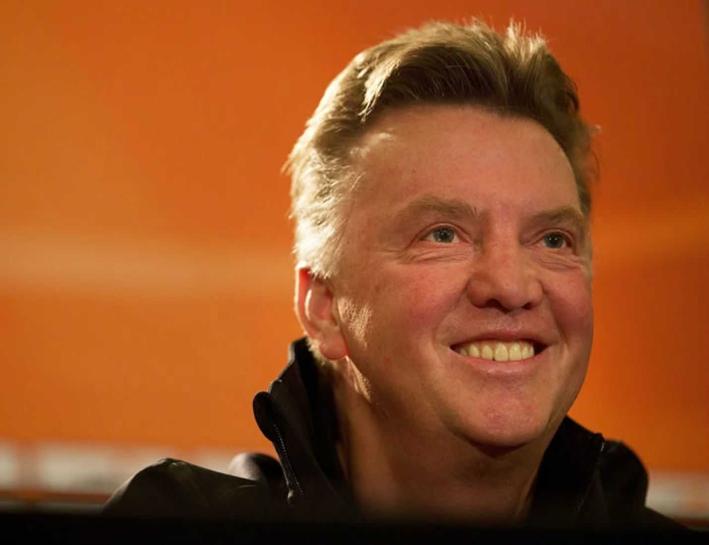 Van Gaal deixa (un any) les banquetes