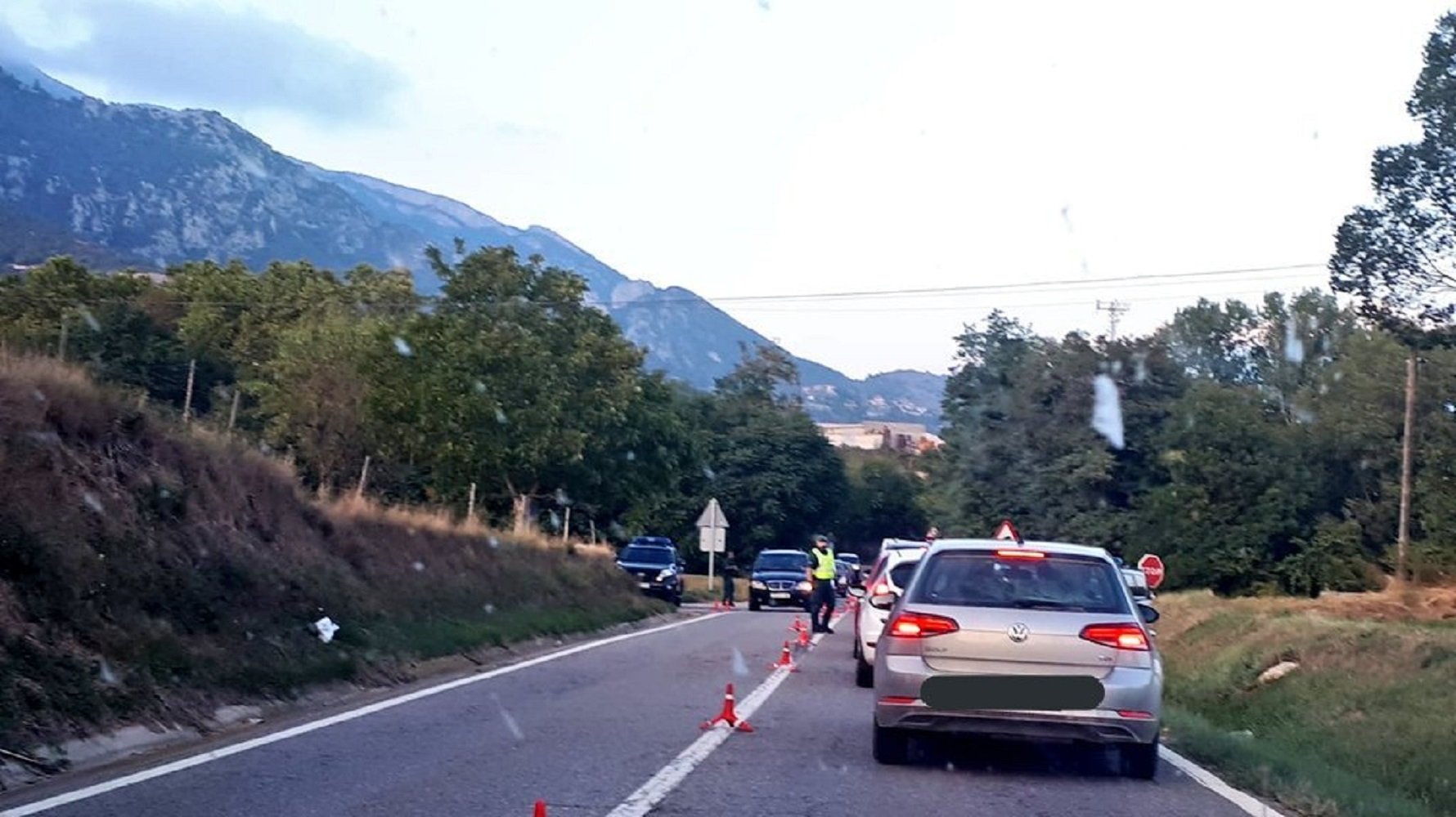 La Guàrdia Civil pregunta en un control a Berga si els conductors són independentistes