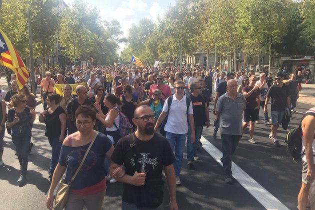 EGmanifestacio gran via picnic republica - sergi maraña