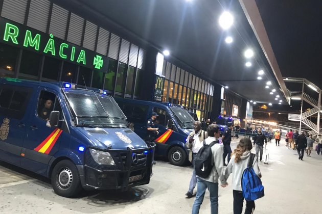 Policía española Sants 2 Guillamos Ramos