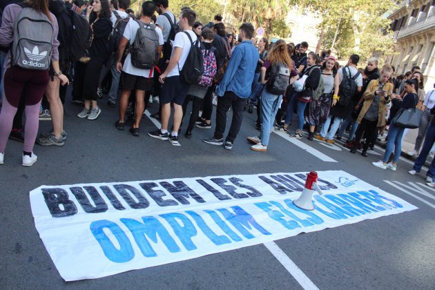 manifestación de estudiantes plaza universidad Toni Piqué (2)