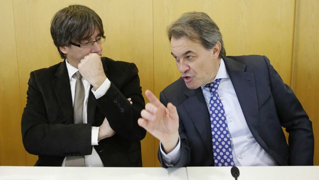 Los alcaldes de CDC celebran la implicación de Puigdemont en el nuevo partido