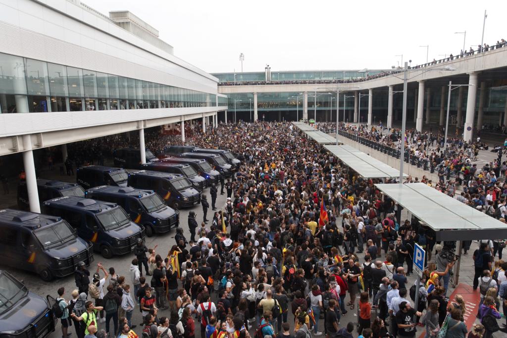 108 flights cancelled as thousands of protesters block Barcelona-El Prat airport