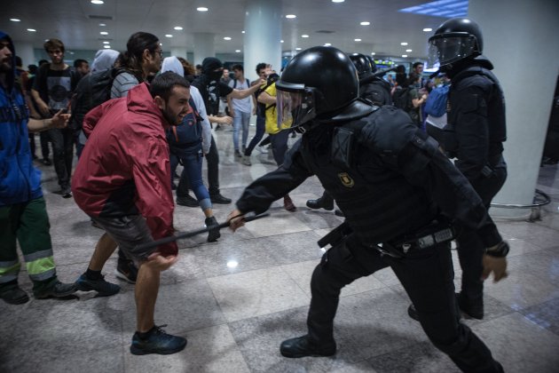 20191014 SENTENCIA PROCES AEROPUERTO CARGA MOSSOS|MOZOS - Sira Esclasans