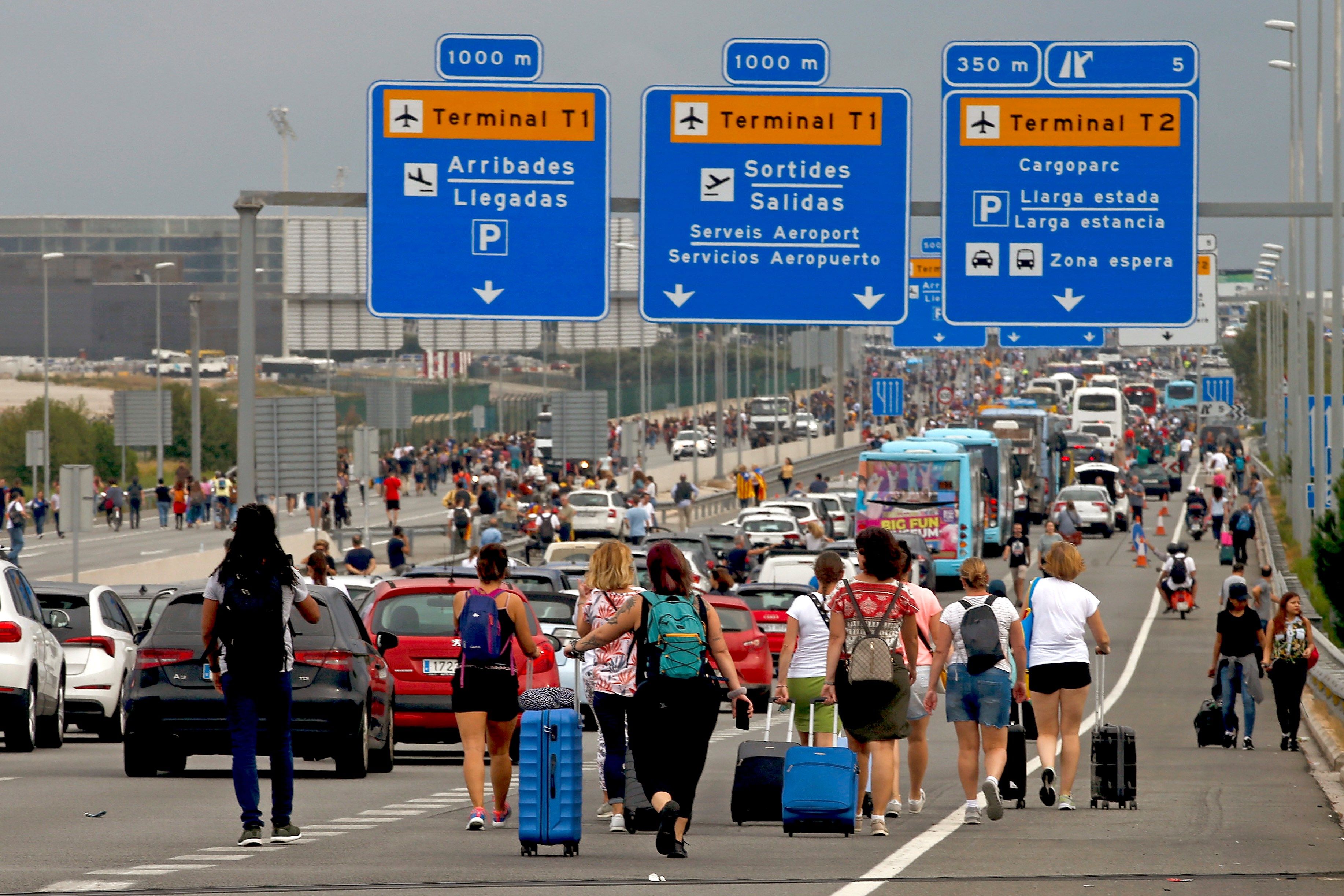 Nou revés a García-Castellón: la jutge de l'Hospitalet va dictar que la mort de l'aeroport no era delicte