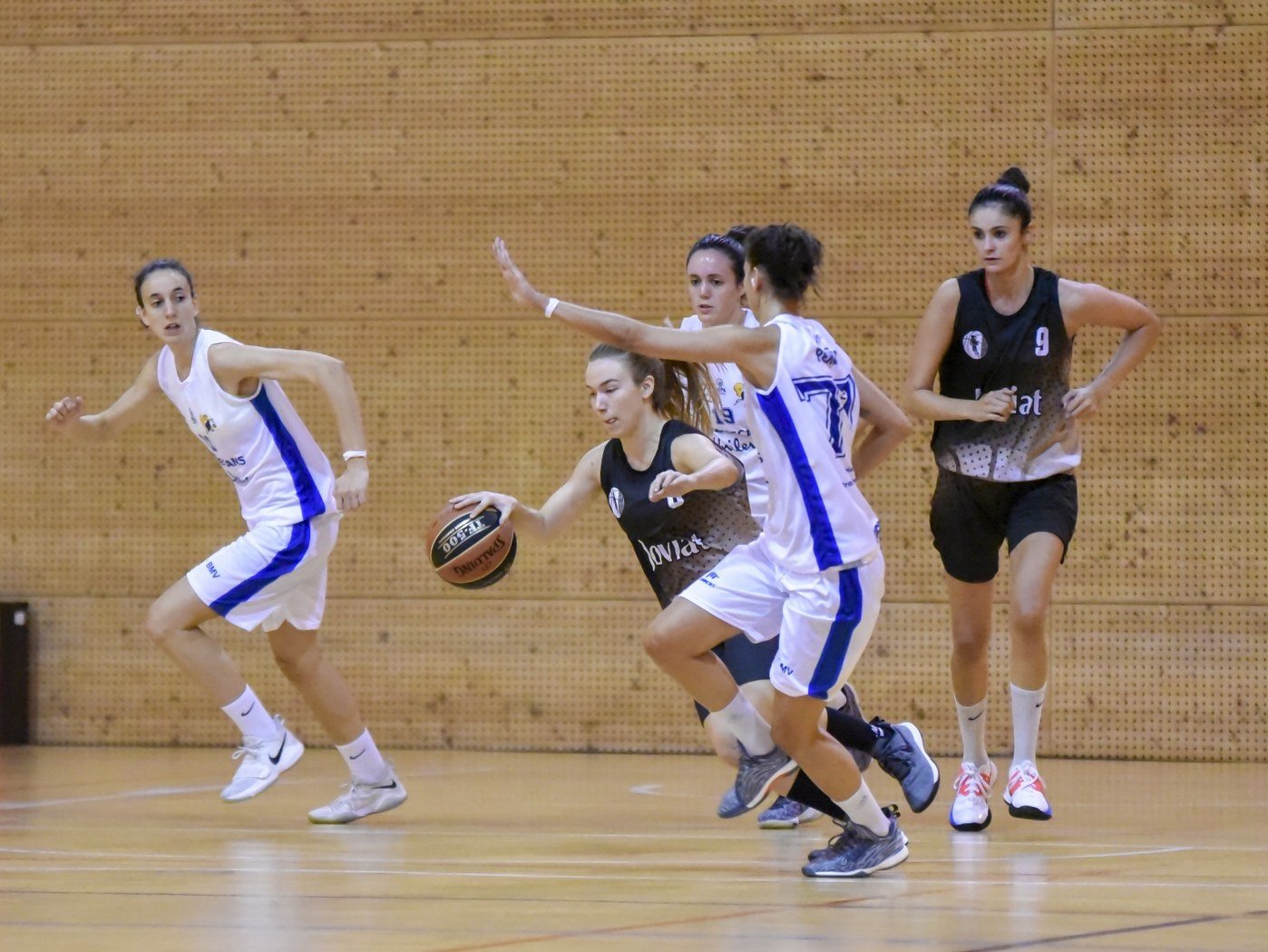 Cinc equips invictes al capdavant de la Copa Catalunya Femenina després de tres jornades