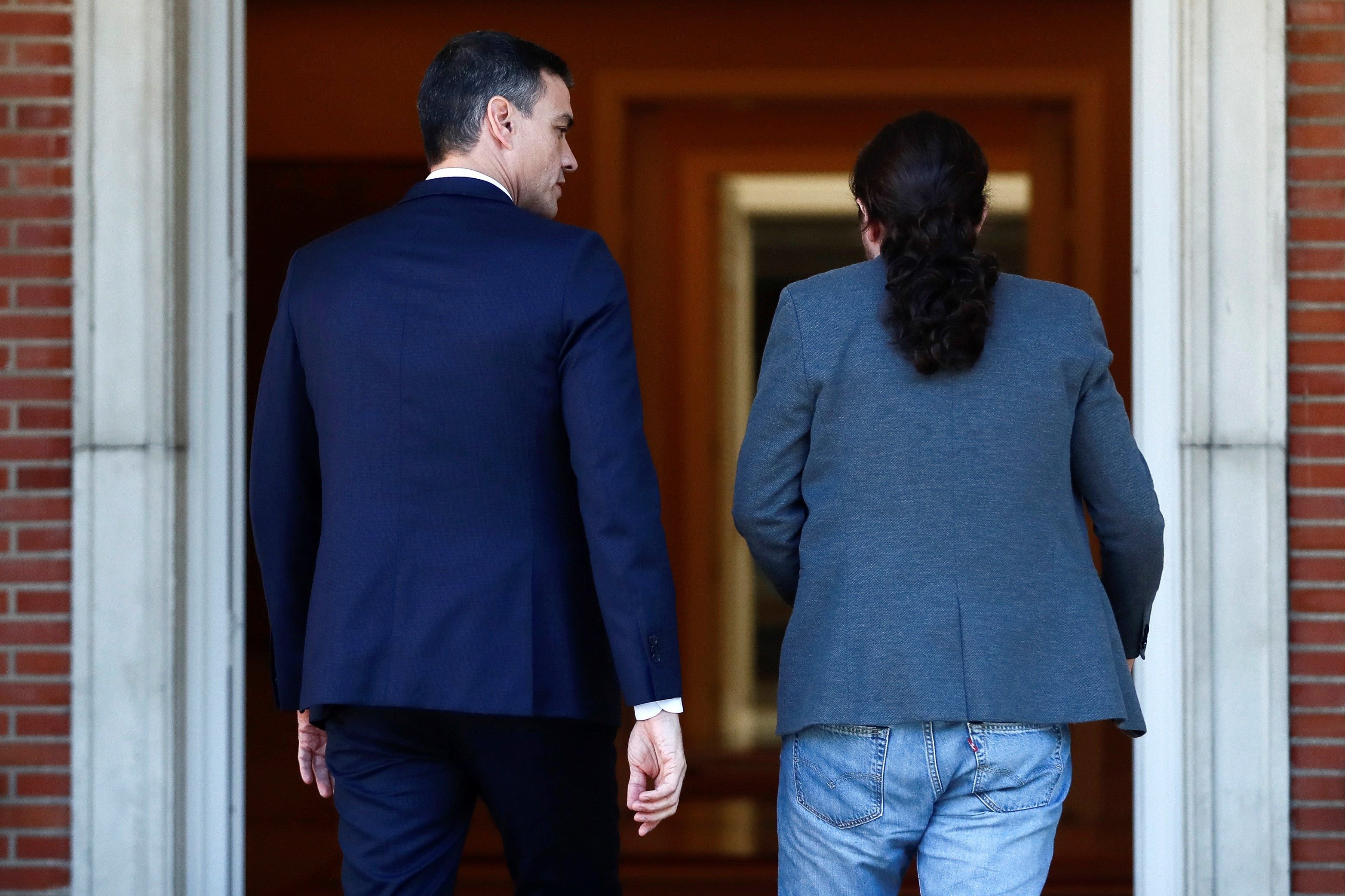 Sánchez i Iglesias negocien un acord