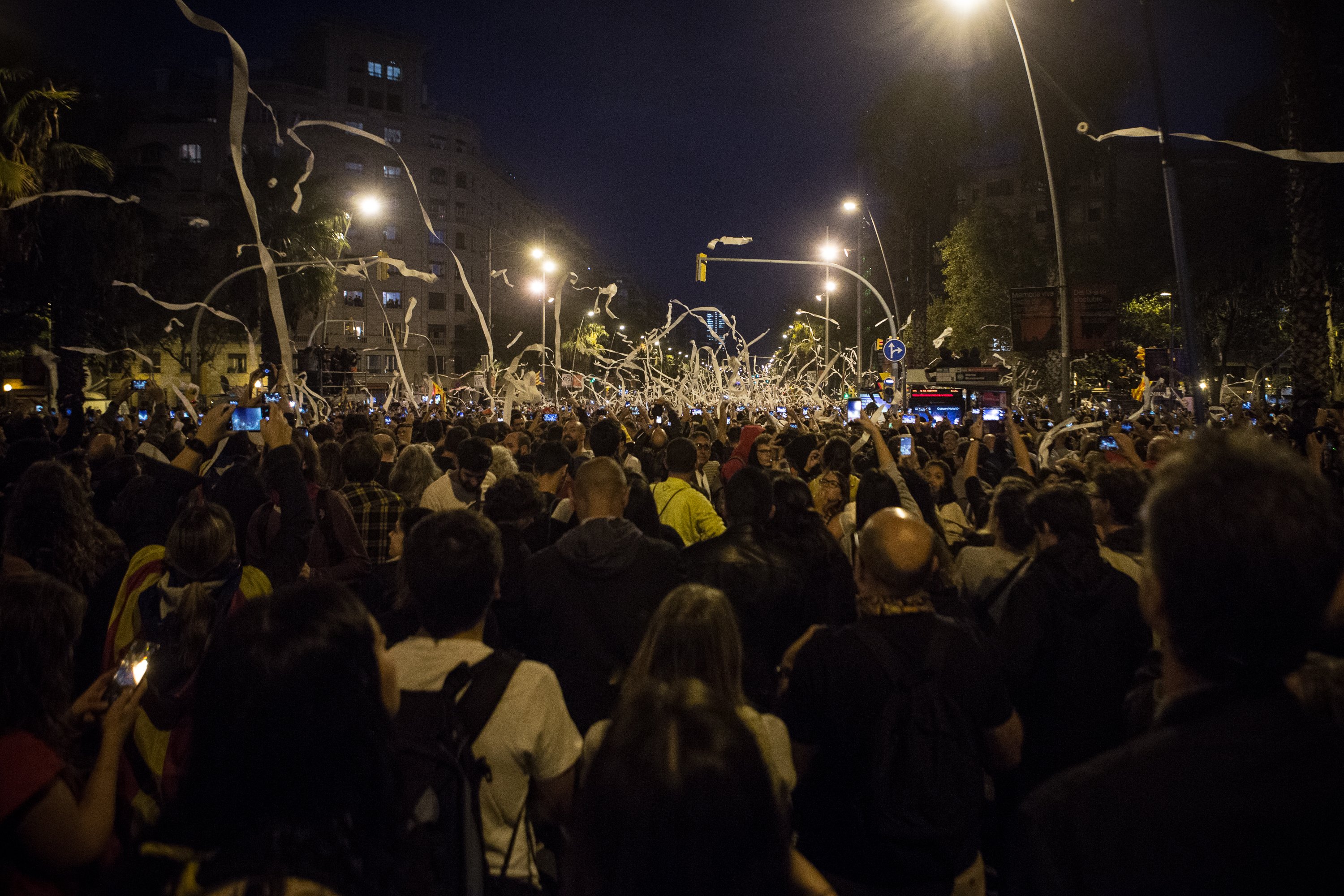 Nueva convocatoria de los CDR: a las 19 h en Gràcia, con una pelota y en chándal