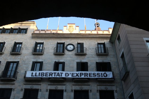 Pancarta Libertad Expresión Ayuntamiento de Girona - ACN