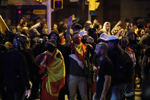 Manifestacio ultra plaça artos antifeixistes - Pau Venteo