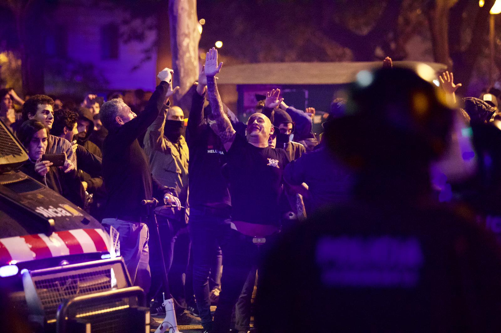 Creus que caldria prohibir la salutació feixista, com a Bèlgica?