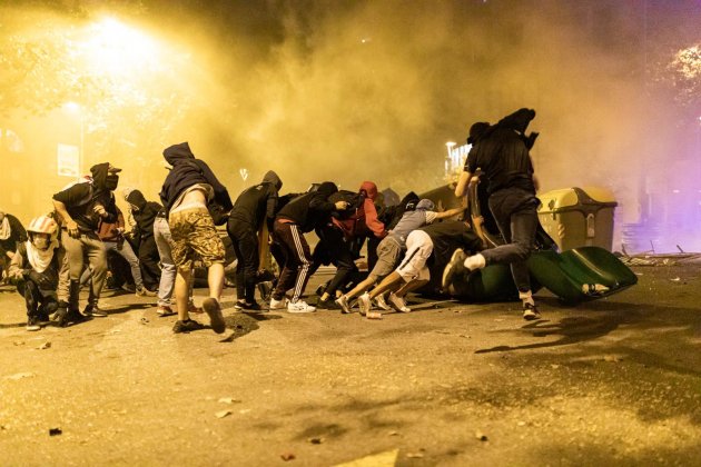 ELNACIONAL disturbios barcelona mossos - paz venteo