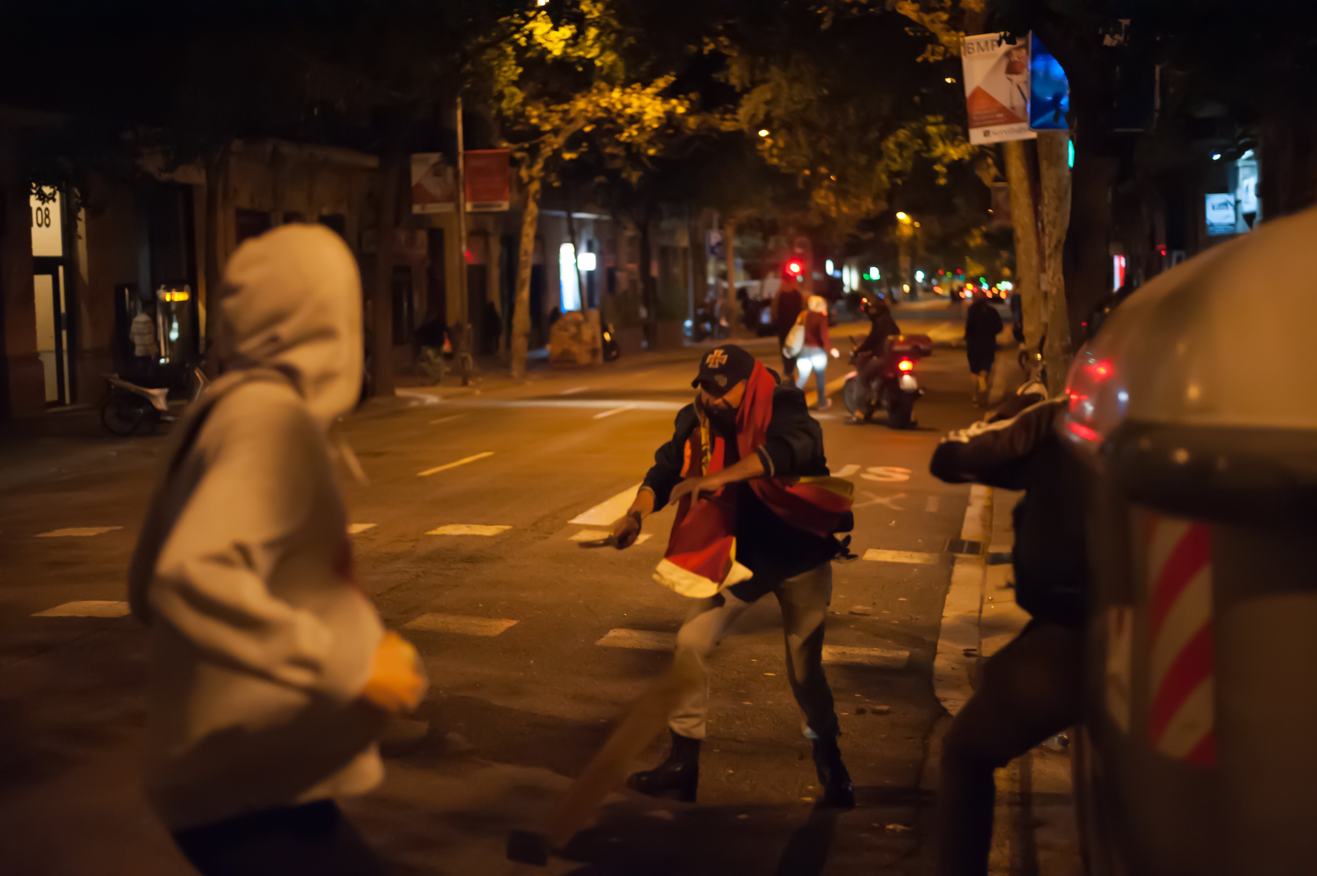 VÍDEO | El machete ensangrentado de los ultras