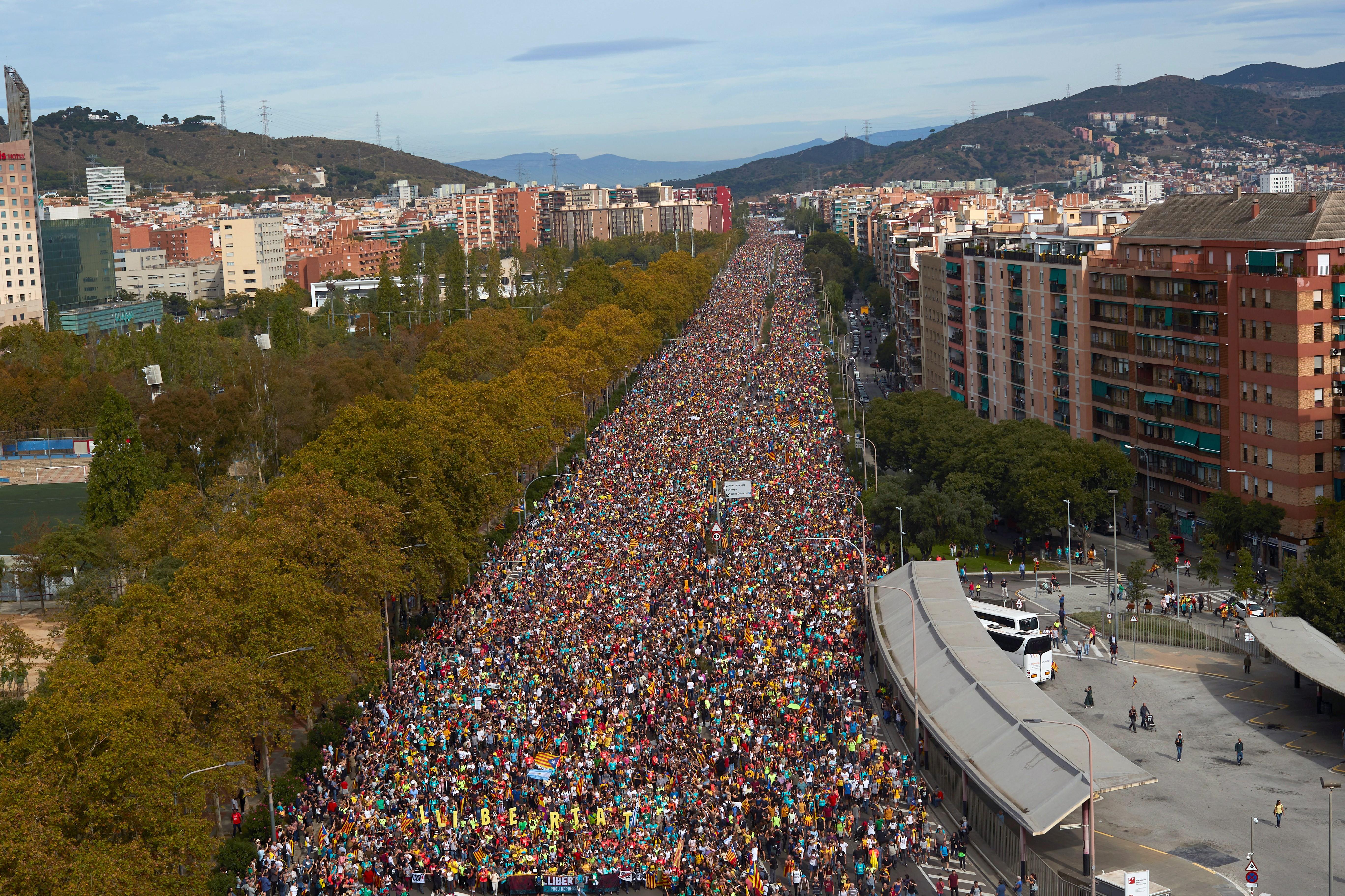 Streets of Barcelona fill as huge 3-day marches arrive, on day of general strike
