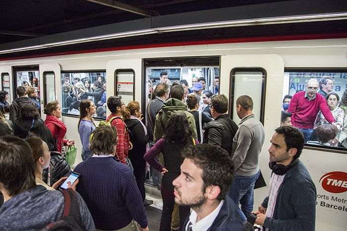 91 horas de metro sin interrupción por las fiestas de la Mercè