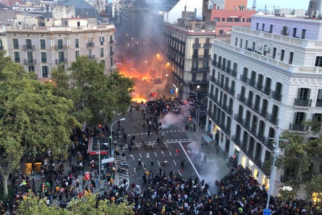 barricada urquinaona Marta Freixanet