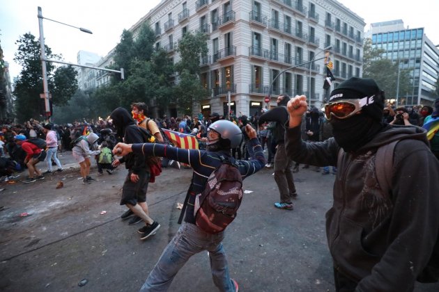 manifestants - pau venteo