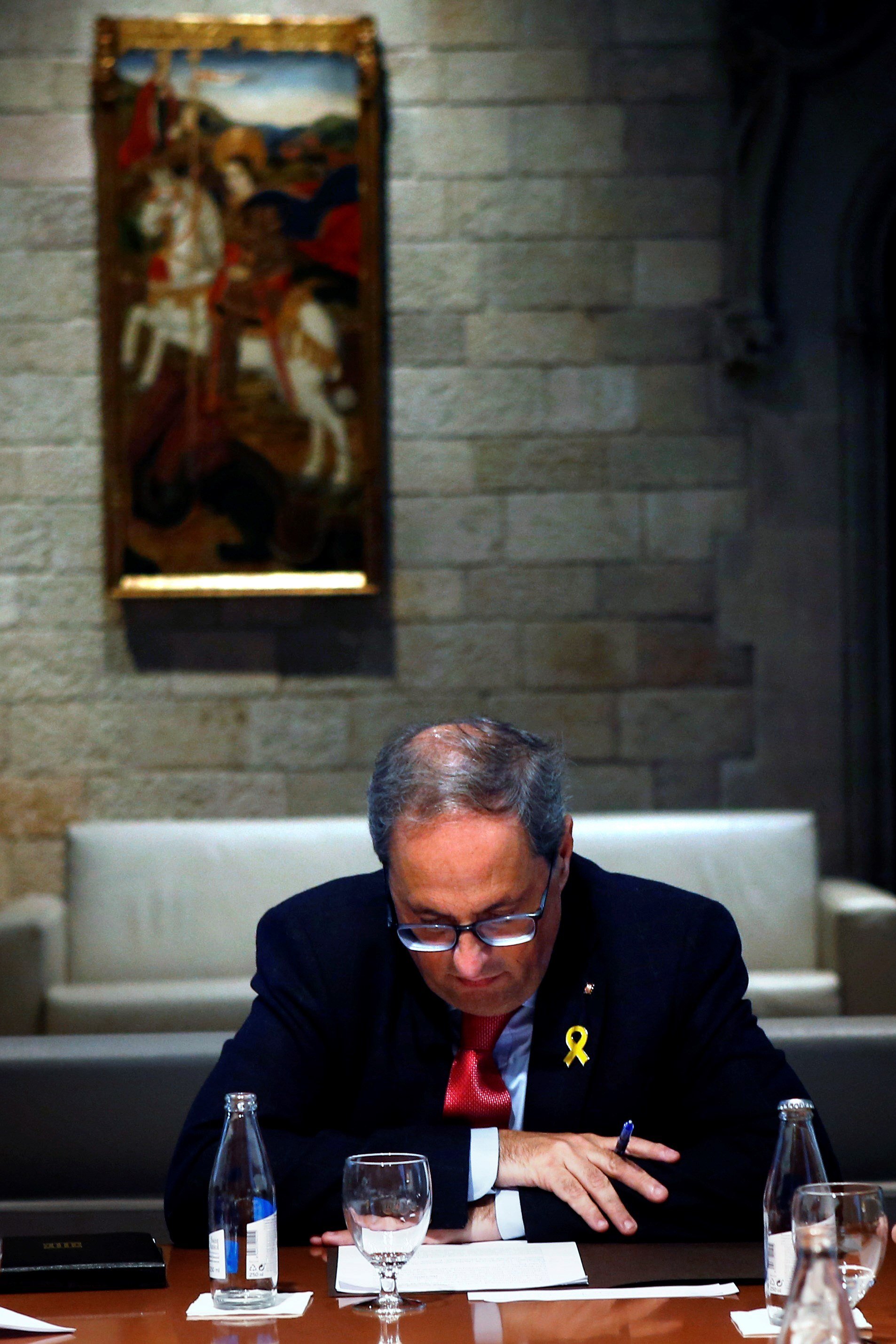 Torra calls Sánchez for second time in 24 hours but Spanish PM still won't talk