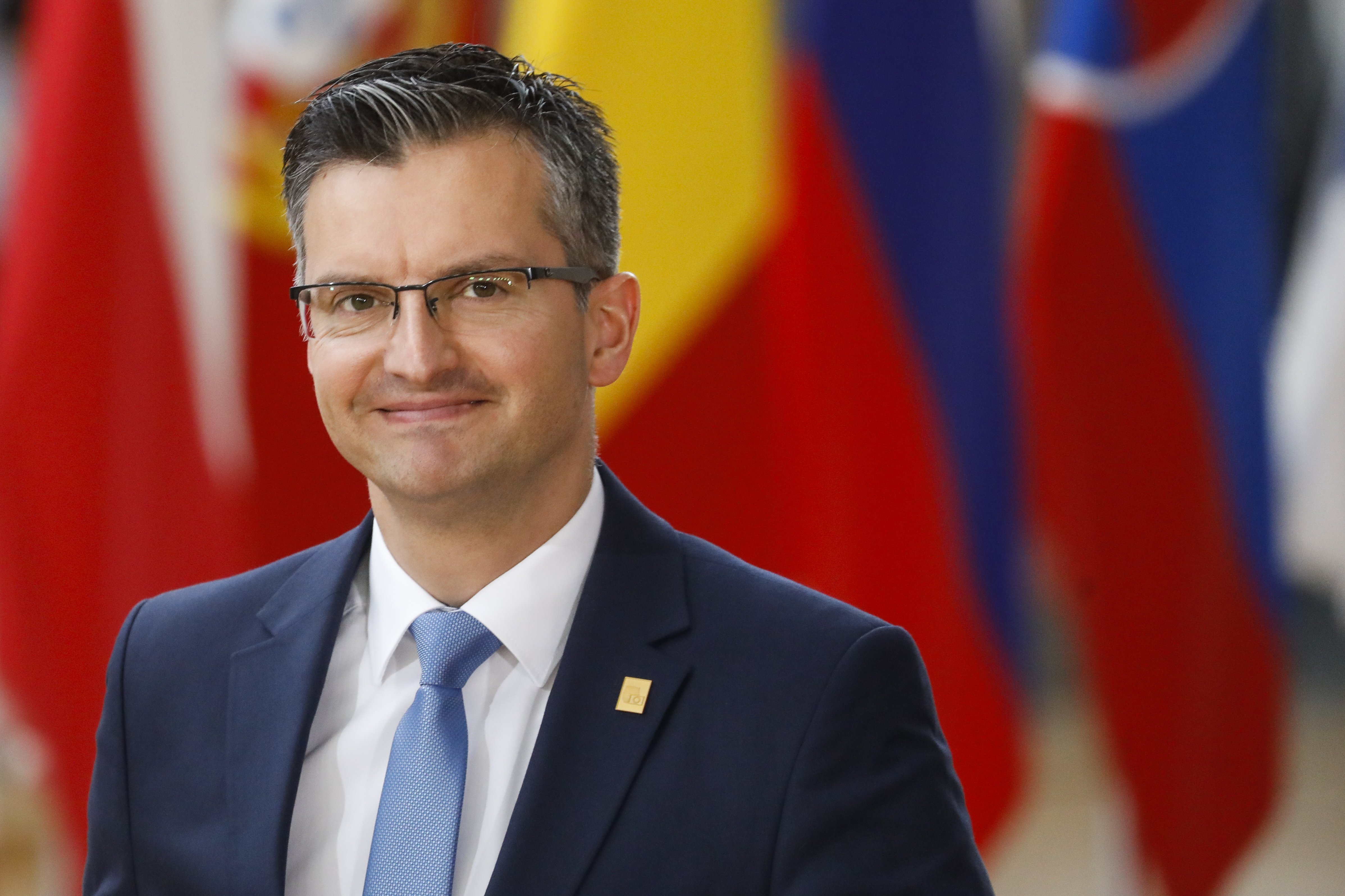 El primer ministro esloveno censura a España por "resolver los problemas con violencia"