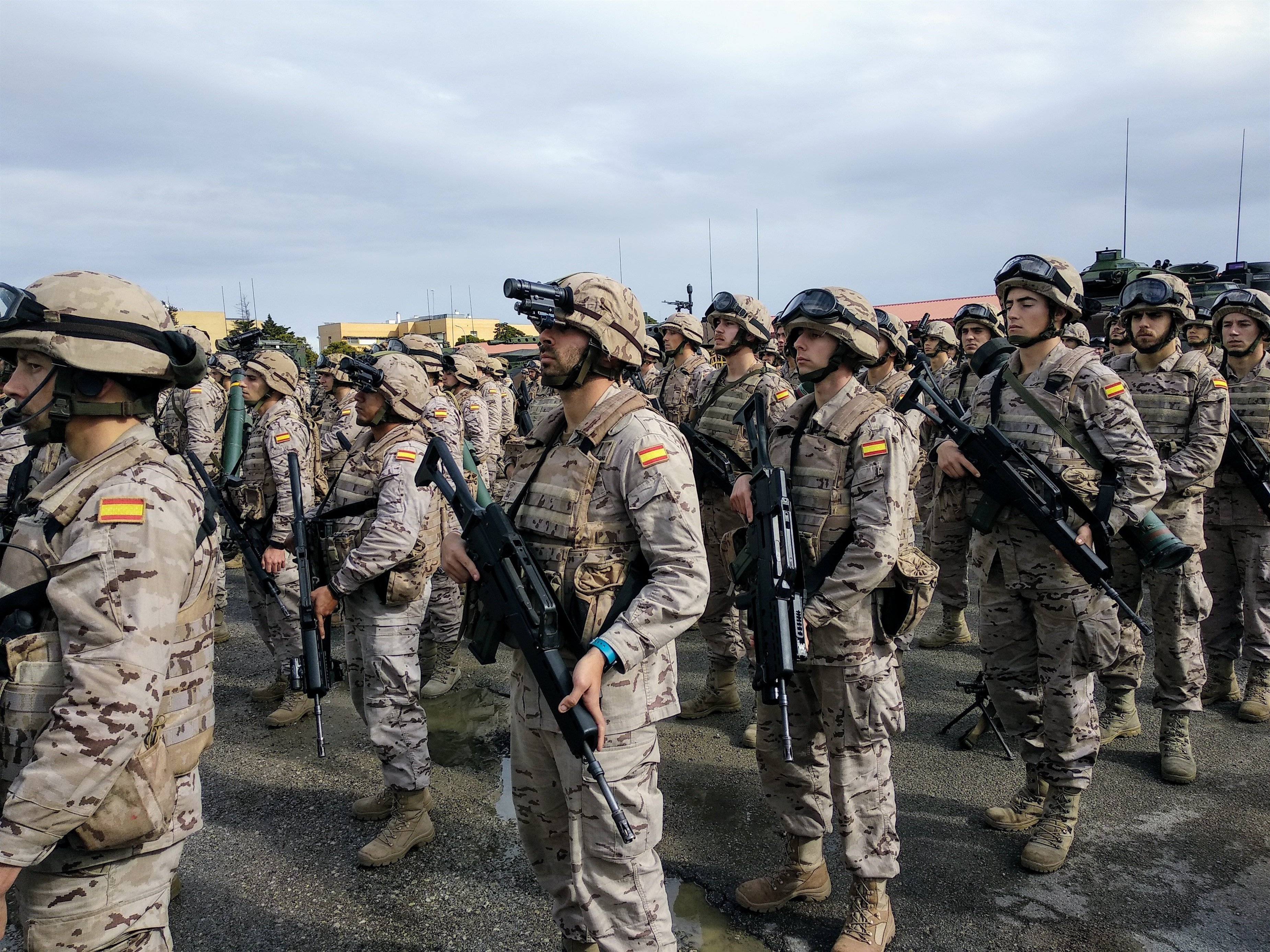 Militares españoles impulsan un 'Tsunami' para poner orden en Catalunya