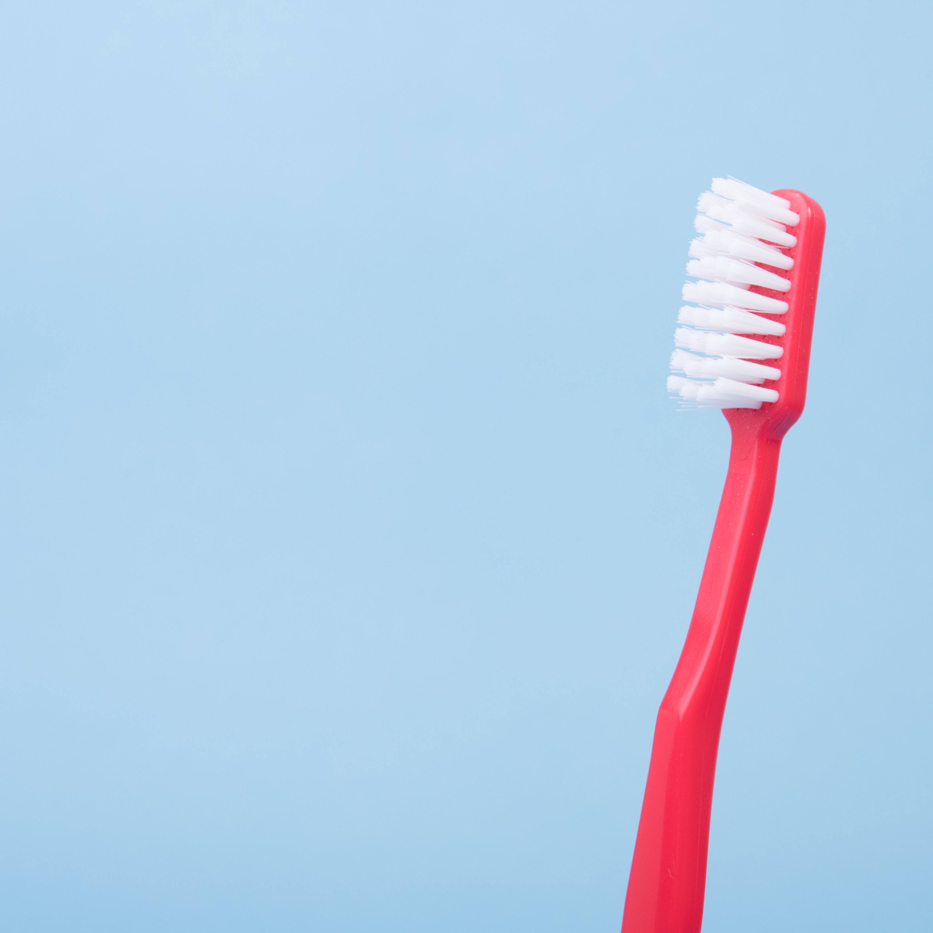 Com cal rentar-se les dents per evitar possibles malalties