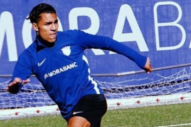 Tarik Antonio Mebarak FC Andorra @FCAndorra Tarik Antonio Mebarak FC Andorra @FCAndorra