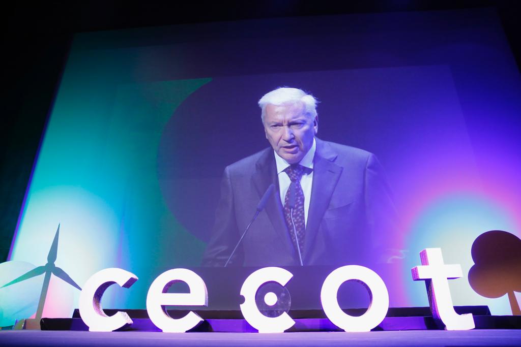 Abad: "Aquest judici no soluciona res"